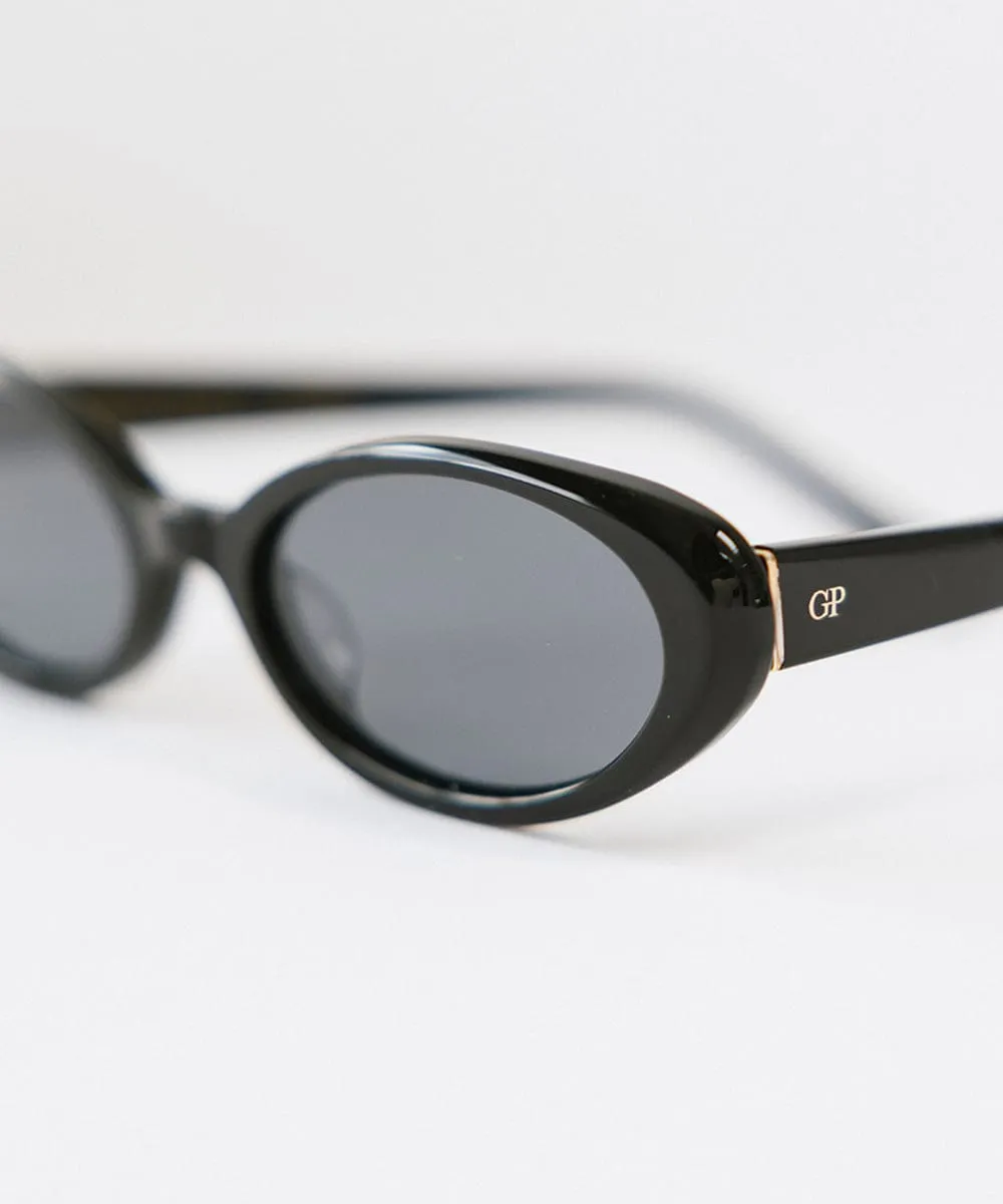 Dionne Oval Sunglasses