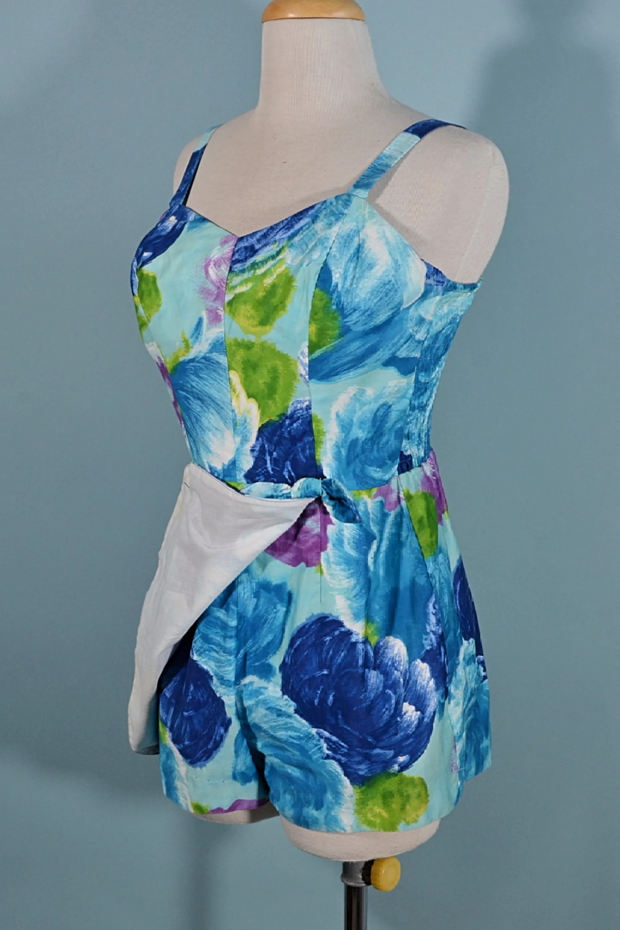 Vintage 50s Jay Hart Blue Floral One Piece Swimwear/Romper 27" Waist